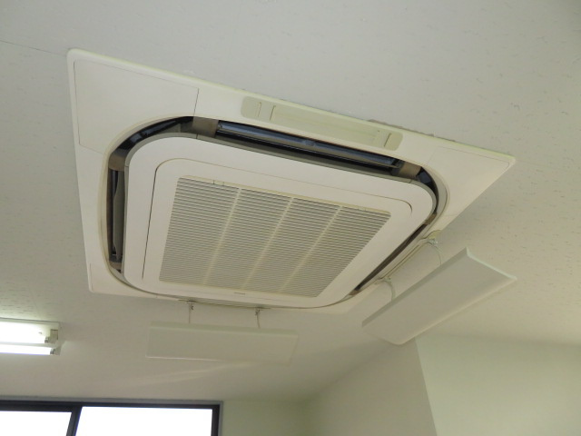 Ｓ＆Ｓビルの浴室