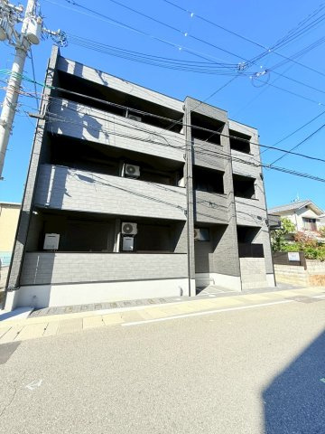 ルナ大久保駅前