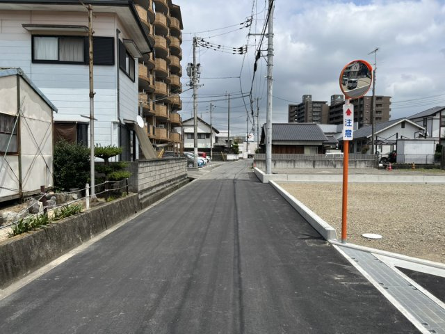 新堀エコタウンⅡの前面道路含む現地写真
