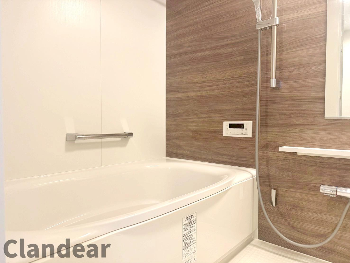北千住ビューハイツの浴室|ドキドキの新生活も、安心してスタート。ぴったりの住まいを見つけませんか？クランディアが一緒に住まい選びをサポートします‼　まずは、お気軽にお問合せください　＃クランディア