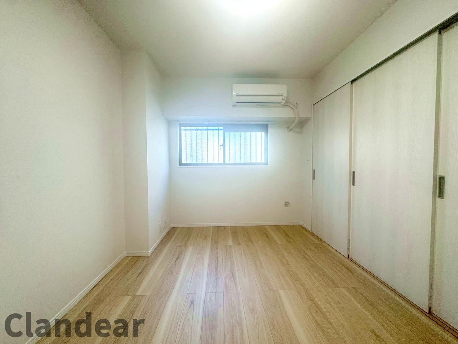 北千住ビューハイツの洋室|ドキドキの新生活も、安心してスタート。ぴったりの住まいを見つけませんか？クランディアが一緒に住まい選びをサポートします‼　まずは、お気軽にお問合せください　＃クランディア