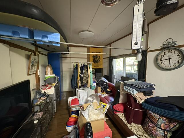 真鶴町　岩の洋室