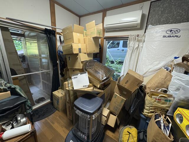 真鶴町　岩の洋室