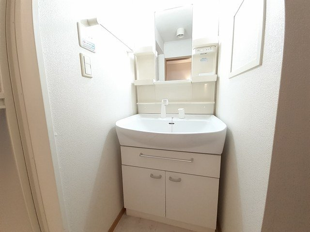 グラースＡの洗面所