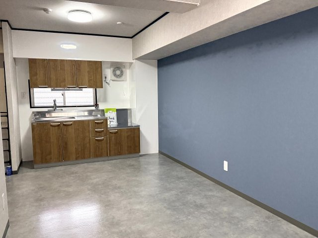 セオコート潤和のその他