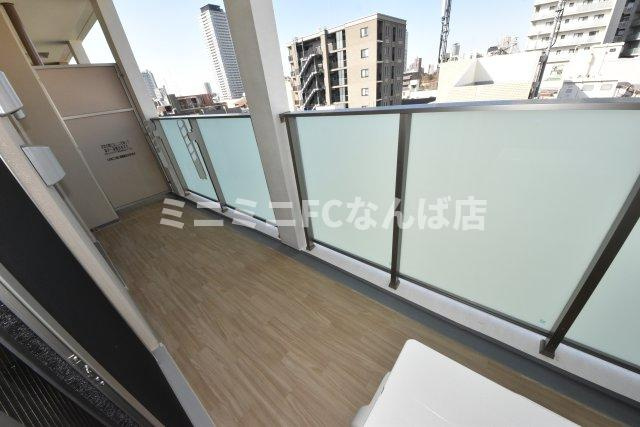 セイワパレス大阪城南のバルコニー