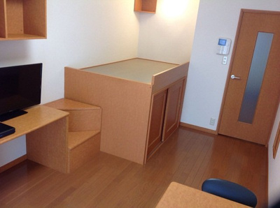 【寝室】 | レオパレスアンジェリークⅠ | 2F以上は絨毯です