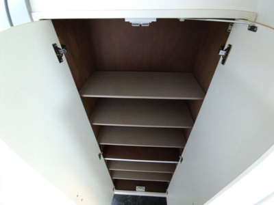 【玄関】 | レオパレスカリス | シューズボックス