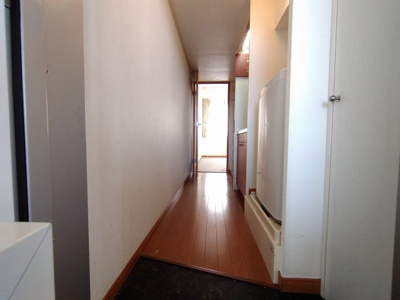 【玄関】 | レオパレスカサベルデ