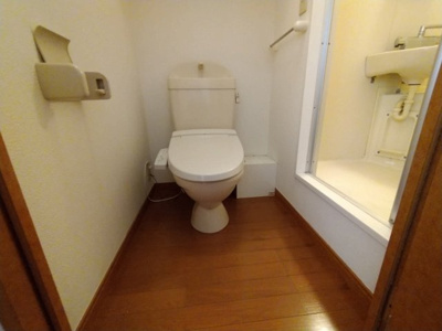 【その他】 | レオパレスカサベルデ | 温水洗浄便座設置