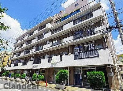 タウンハイツ亀有2号棟の外観|ドキドキの新生活も、安心してスタート。ぴったりの住まいを見つけませんか？クランディアが一緒に住まい選びをサポートします‼　まずは、お気軽にお問合せください　＃クランディア