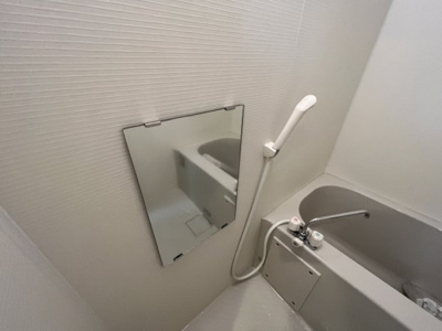 【浴室】 | アザーレ・ソラ読売ランド前 | 他号室の写真になります。