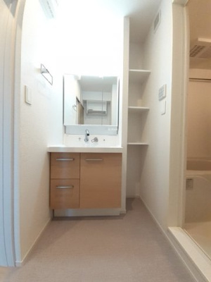 【洗面所】 | エレガンス田名Ａ