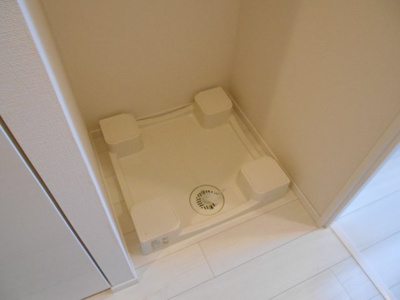 【設備】 | パークアクシス東高円寺 | 室内洗濯機置場。