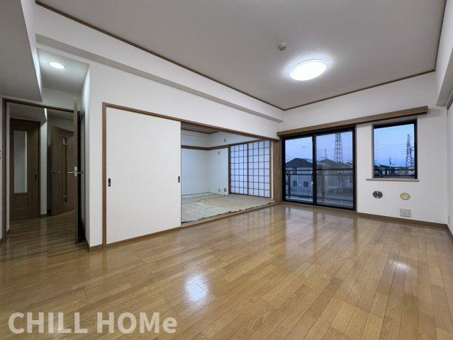 T-one MIYAHARA East Aの居間・リビング|他社様掲載物件もまとめてご紹介、ご案内可能です(^^)/