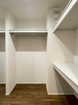 【収納】 | シャーメゾン Ａ | 大きなスペースがあり、収納には困りません