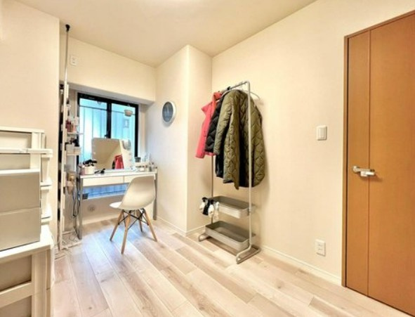 【中古マンション】オーベル川越・南大塚の洋室|5.4帖洋室です☆