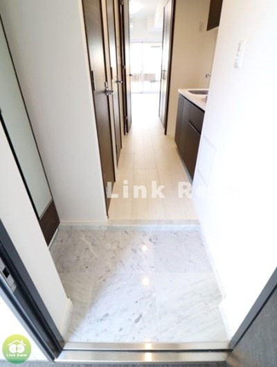 プレール・ドゥーク本所吾妻橋Ⅲの玄関