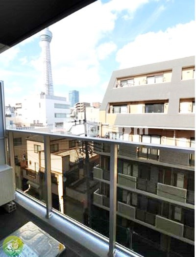 プレール・ドゥーク本所吾妻橋Ⅲのバルコニー