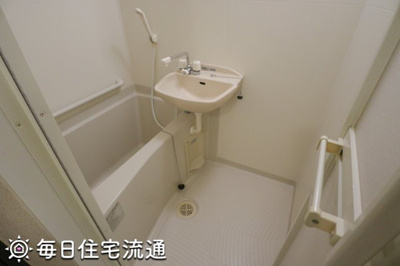 【浴室】 | 六番館