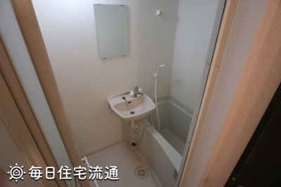 【浴室】 | 六番館