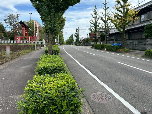 売土地　各務原市那加長塚町1丁目　61.12坪の前面道路含む現地写真