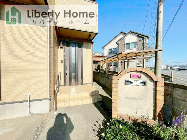 阿見町荒川本郷　中古戸建のエントランス