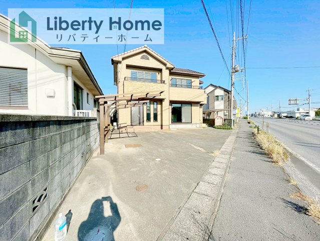 阿見町荒川本郷　中古戸建の駐車場