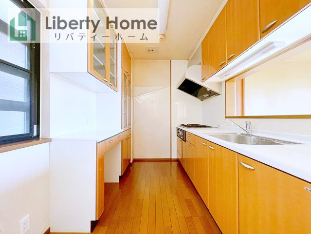 阿見町荒川本郷　中古戸建のキッチン
