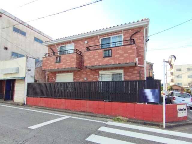 フレシュールショウの外観