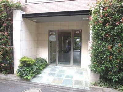 【エントランス】 | プレール学芸大学