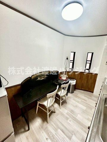 西成区岸里一戸建の内装