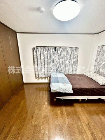 西成区岸里一戸建の寝室