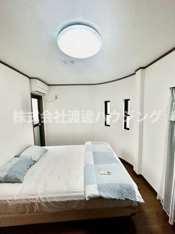 西成区岸里一戸建の寝室