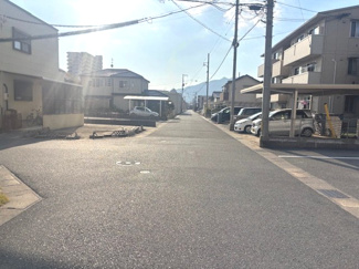 【前面道路含む現地写真】 | 呉市広古新開8丁目　限定1棟【外構付き】