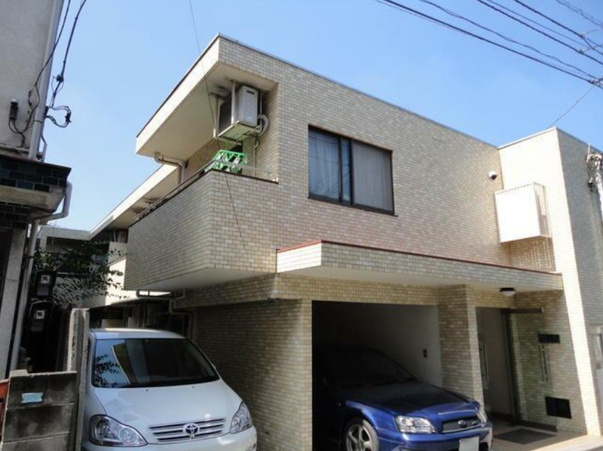 フラットエーワン