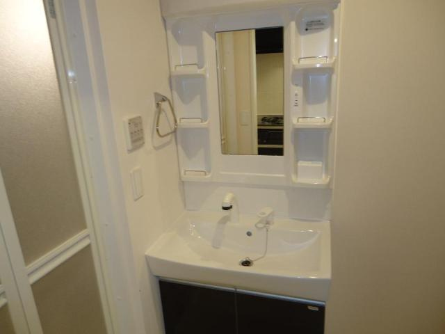 ア・ラ・メルシーの洗面所|洗髪洗面化粧台