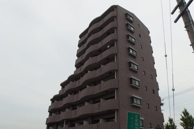 グランデュールの外観