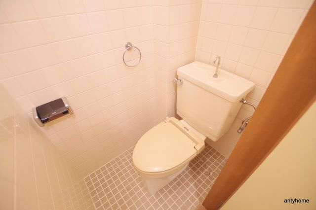 メゾン阪下　仲介手数料無料のトイレ