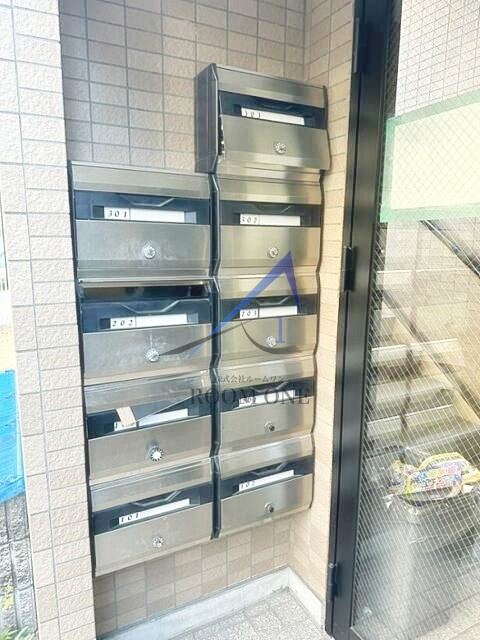 メゾン石神東池袋のその他共用部分|集合ポストです。