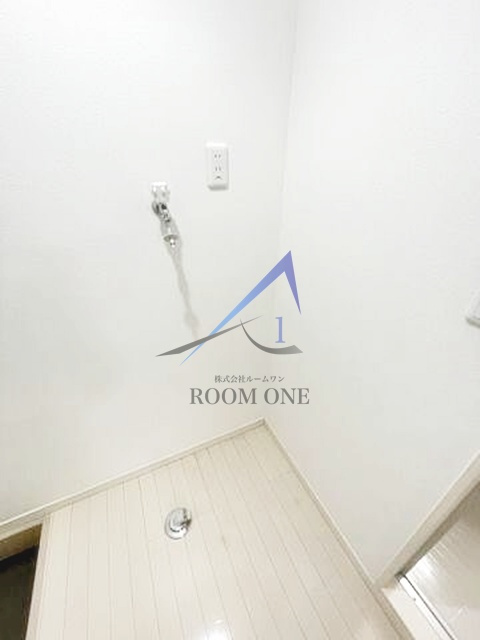 ライズ亀戸の設備|洗濯機置き場です。