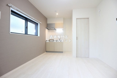 【寝室】 | ハーモニーテラス庄内幸町 | 明るく開放感のある居室で、自分だけのくつろぎ空間を。