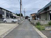 盛岡市稲荷町126-10の前面道路含む現地写真