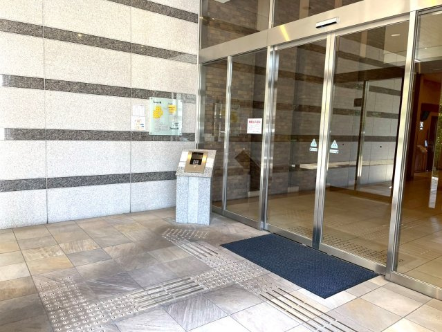 TOKYOシティトリエのエントランス|オートロック完備♪