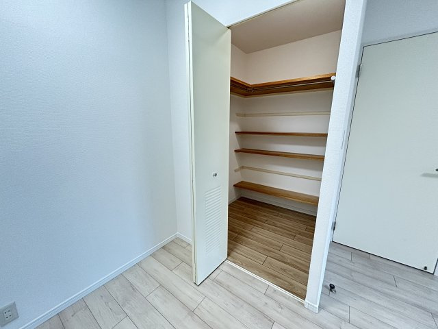 ネクステージ西神中央Ｂ棟の収納