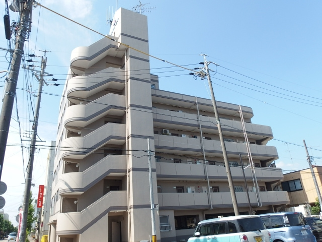 ＮＭガーデンの外観