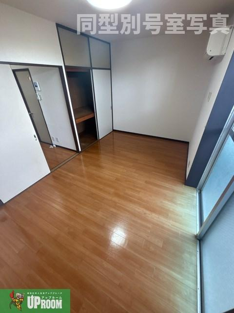 アドバンスオーシャン101の洋室