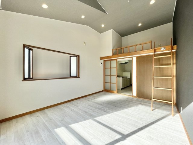 パールハイツの洋室