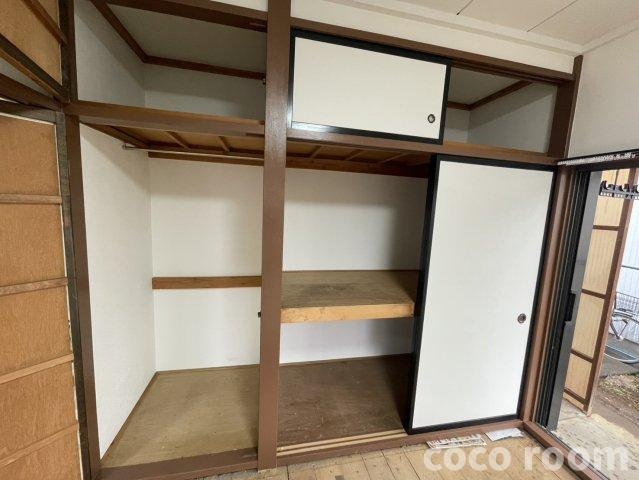 長房アパートの収納