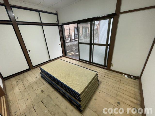 長房アパートの和室